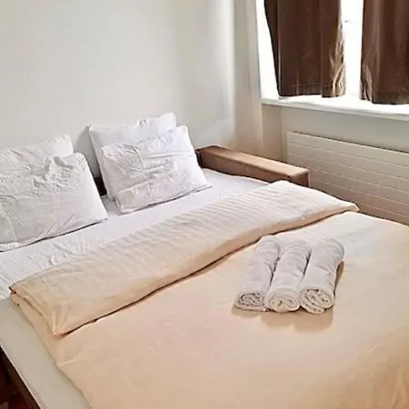 Appartamento Flats With Balcony Hilda Self Checkin Zurigo